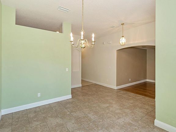 4th image of 15806 Dallas Creek Ct