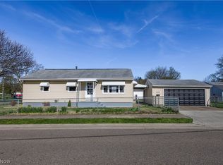 1132 Battles Ave, Akron, OH
