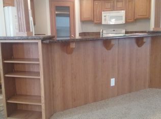37413 Millstone Trl, New Haven, MI 48048