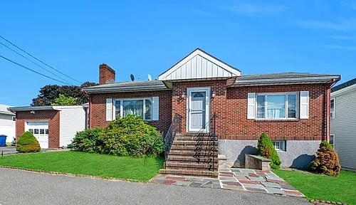33 Derby Rd #B Photo 1
