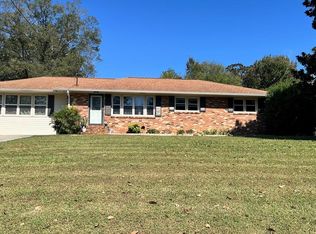8 Cameo Dr NW, Rome, GA 30165