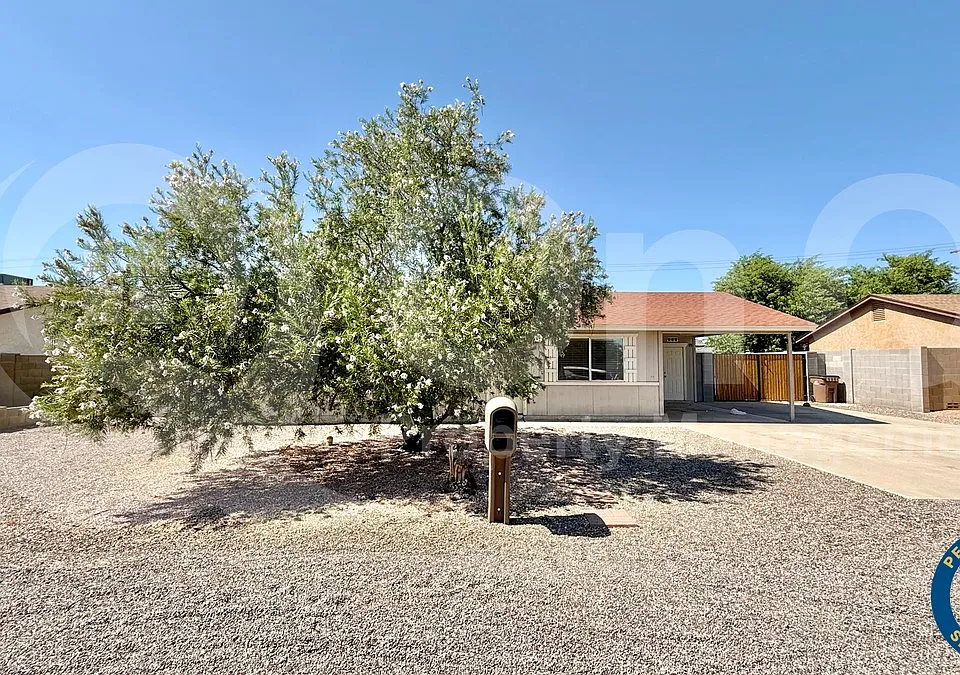 11334 E Elton Ave