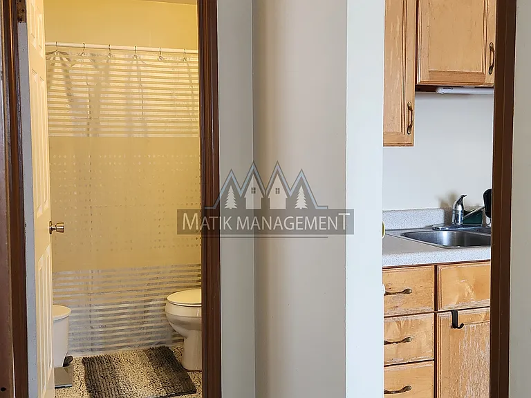 1908 18 1/2 Ave NW #2 — Photo 22