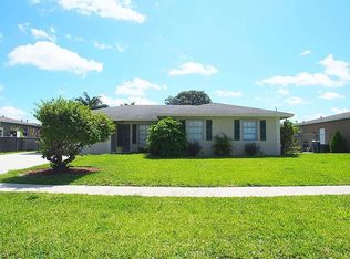 22348 Bushing St, Boca Raton, FL 33428