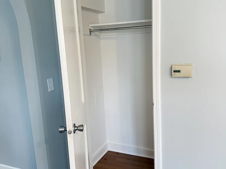 4422 Pacific St — Photo 8