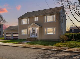 152-154 Chester St, Lawrence, MA 01843