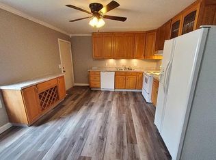 2925 W John St, Champaign, IL 61821