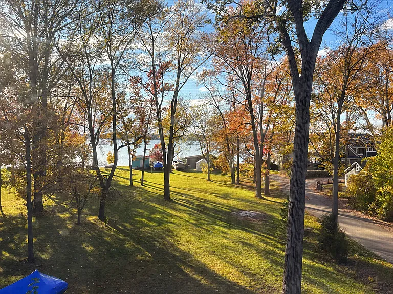 9847 Portage Lake Ave — Photo 16