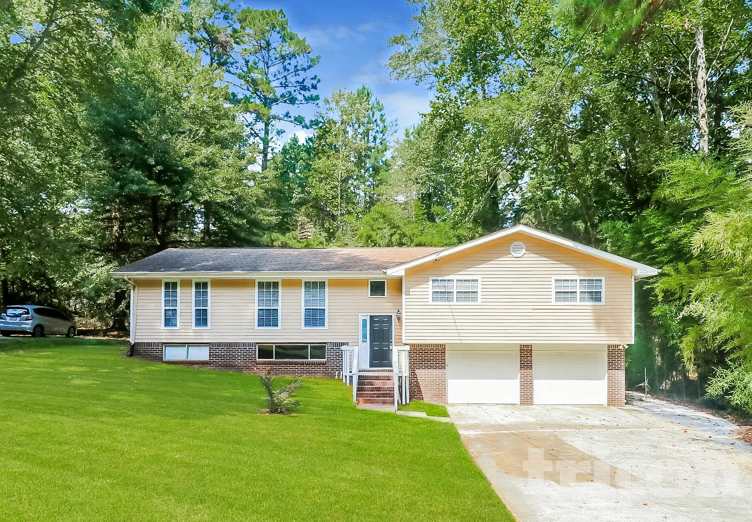 3855 Westmoreland Drive Kennesaw GA — Photo 2