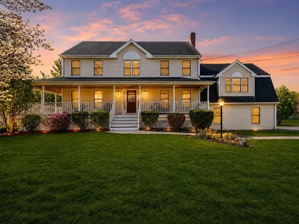 3 Taylor Rd, Bellingham, MA 02019
