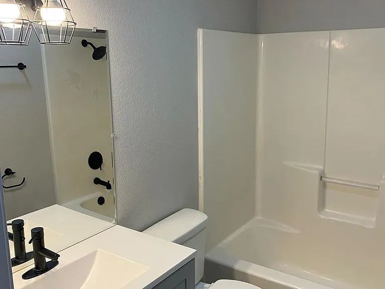 4223 Sunset Dr #4 — Photo 10