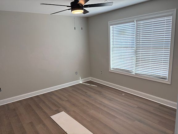5th image of 217 Harvest Park Dr