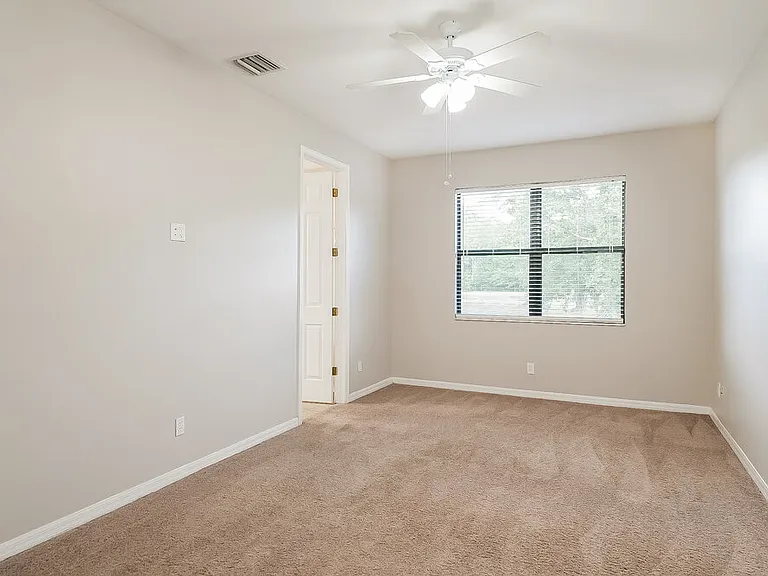20355 Chestnut Grove Dr — Photo 10