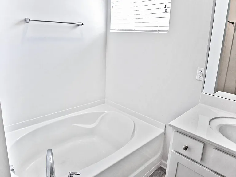 248 Autumn Terrace Ln — Photo 10