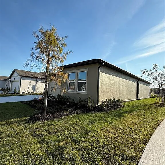 1314 Dalkeith Cv — Photo 23