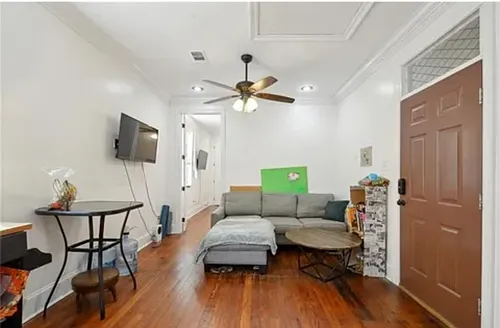 2703 Amelia St Photo 1