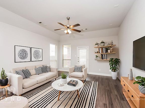 3rd image of 3101 Damsel Sauvage Ln
