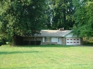 8851 Monclova Rd, Monclova, OH 43542