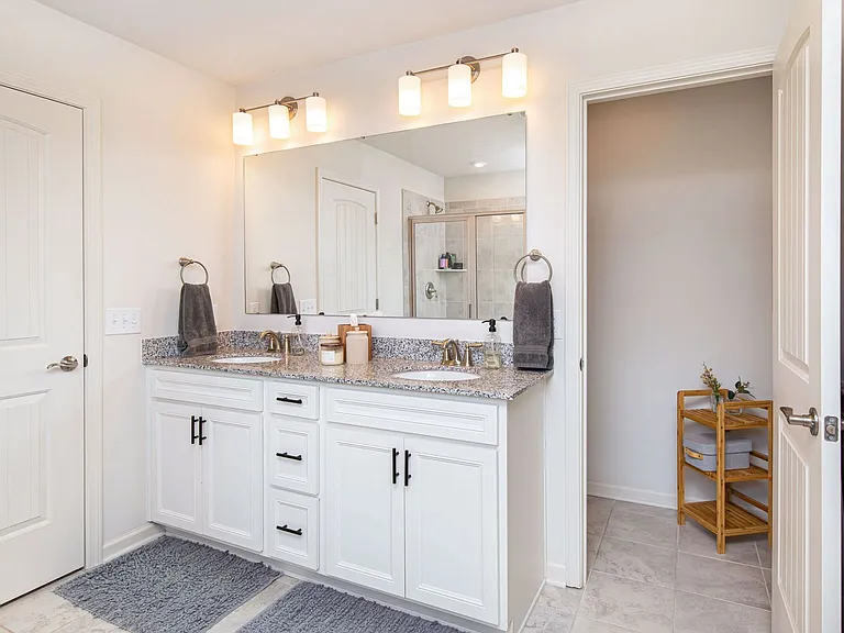 6787 Oakcrest Dr — Photo 26
