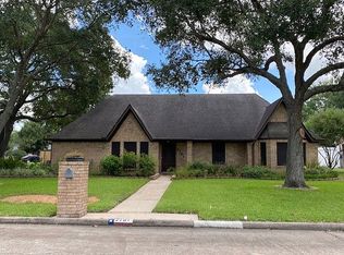 2701 Parkway Ave, Rosenberg, TX 77471