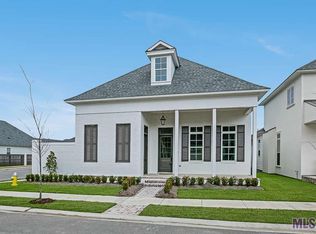 1641 Sugar Cane Ln, Baton Rouge, LA 70810