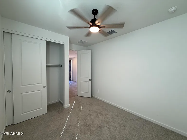 4235 W Yolanda Ln — Photo 11