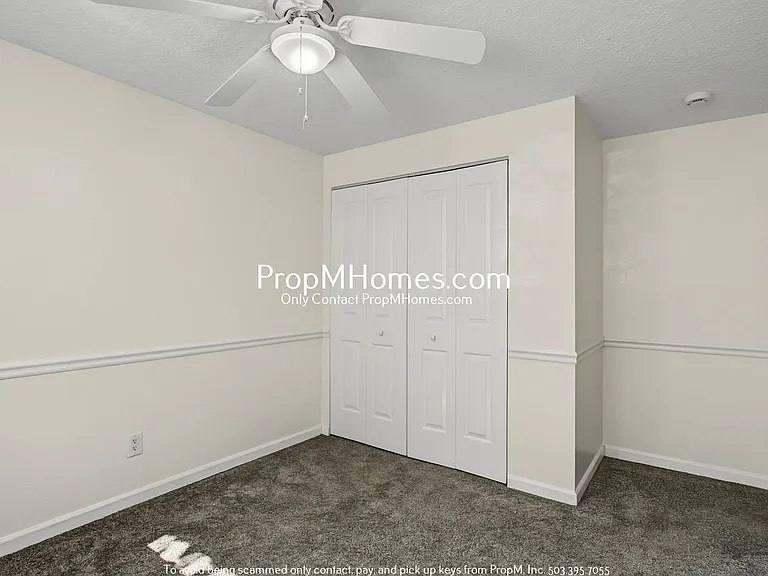 11908 SE 56th Ave — Photo 18