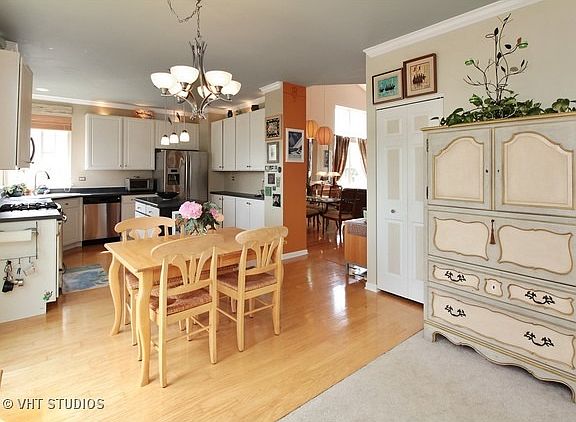 5th image of 1469 Woodbury Cir