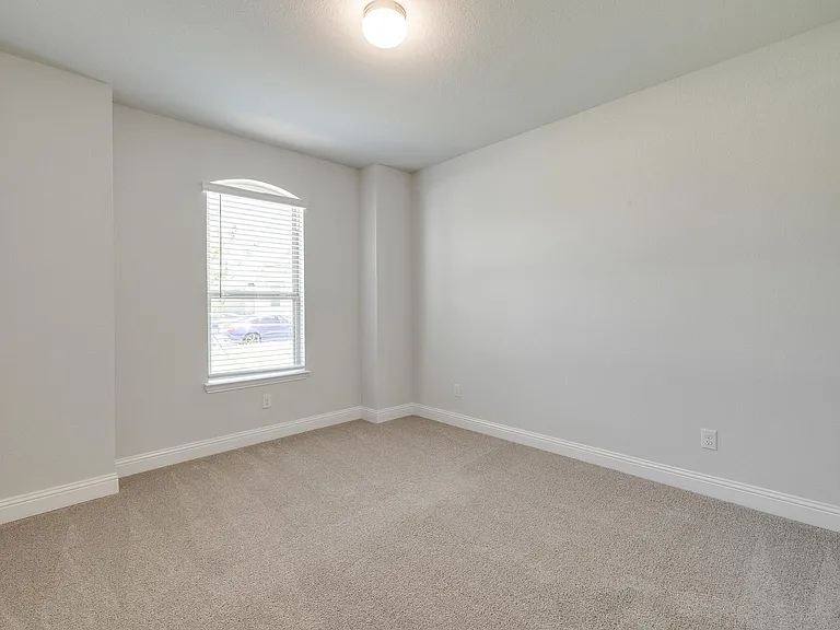 1216 Blanco Trl — Photo 25