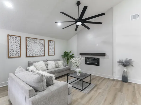 3618 Tamfield Dr, Houston, TX 77066