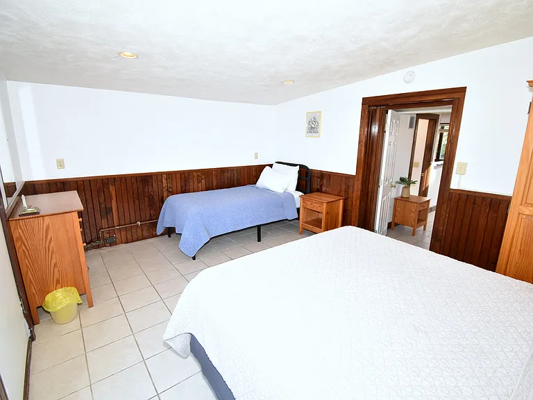 1499 Ocean Rd #1 — Photo 25