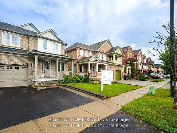 2nd image of 1724 Samuelson Cir