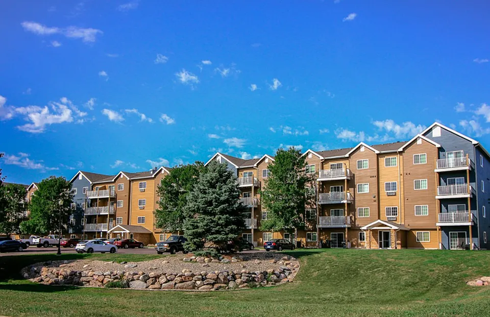 Foxmoor Apartments