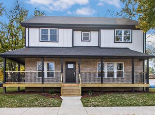 9200 S Lawndale Ave, Evergreen Park, IL 60805