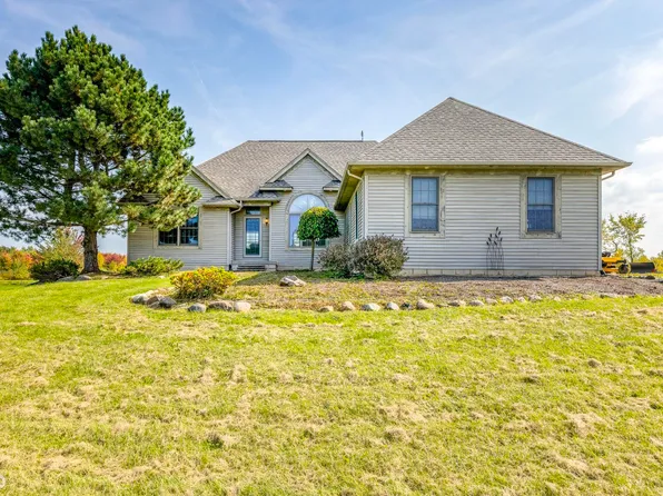 2180 Eagling Rd, Riley, MI 48041