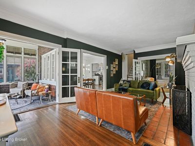 1893 Richmond Dr, Louisville, KY, 40205