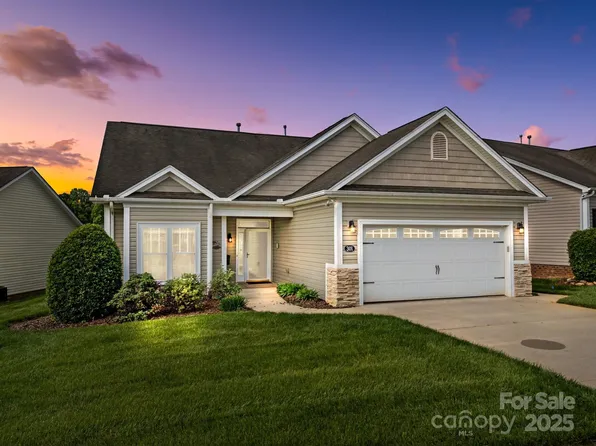 301 Garner Dr, Salisbury, NC 28146