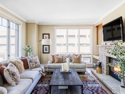 1301 Canyon Blvd #207, Boulder, CO, 80302