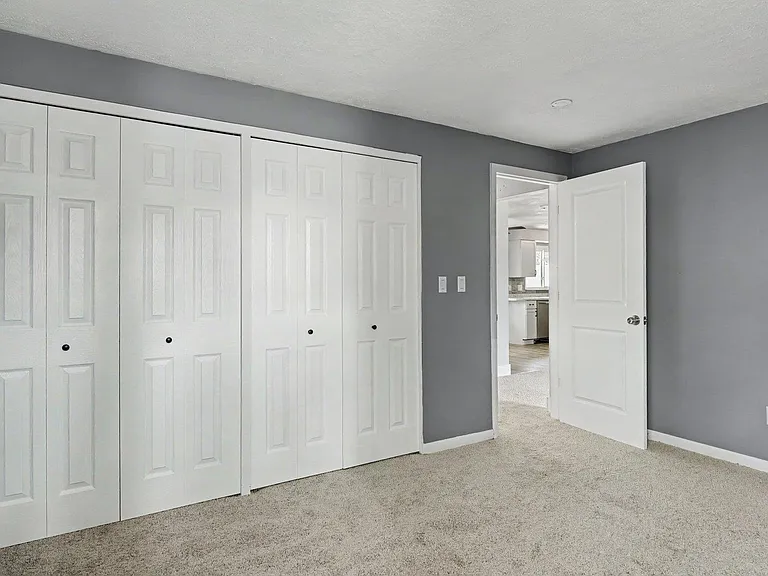 8978 Delwood Dr — Photo 9
