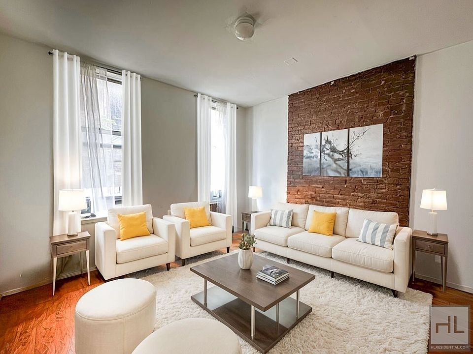 1st image of 305 E 105th St #2