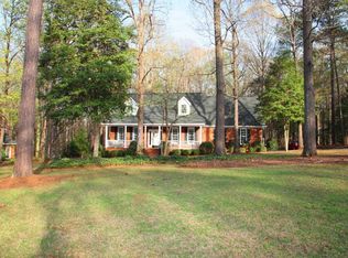 408 Poindexter Ct, Lexington, SC 29072