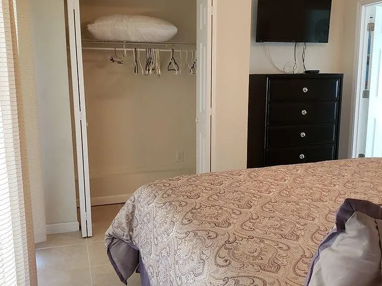 812 Harbor Dr S — Photo 12
