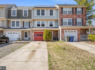 9 Redwood Ct, Glassboro, NJ