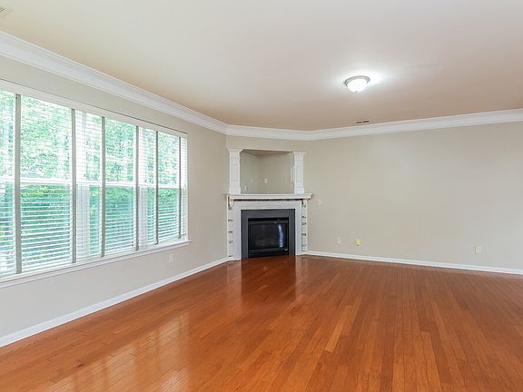5th image of 7913 Bushy Creek Dr