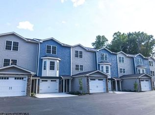 1331 Canyon Rd, Morgantown, WV 26508