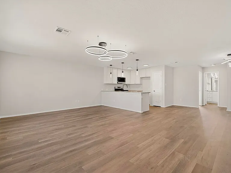 4140 Water Fall Cv — Photo 4