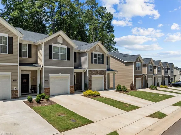 1820 Brim Dr, Haw River, NC 27258