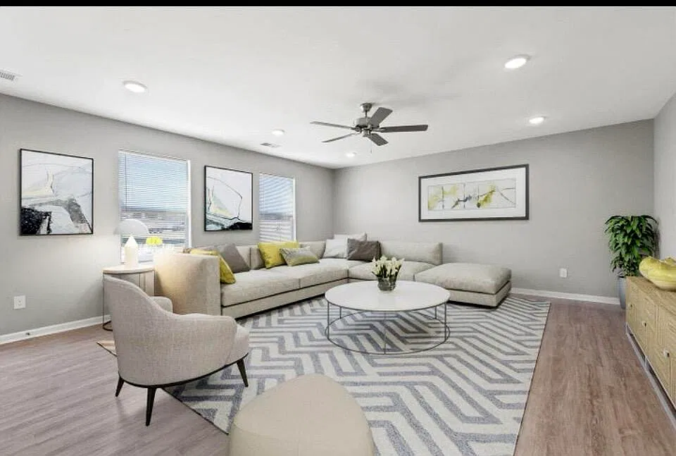 4 bed, 2.5 bath, 1900 sqft, $2,495 — Photo 4