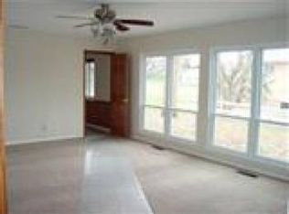 451 Sheffield Dr, Valparaiso, IN 46385