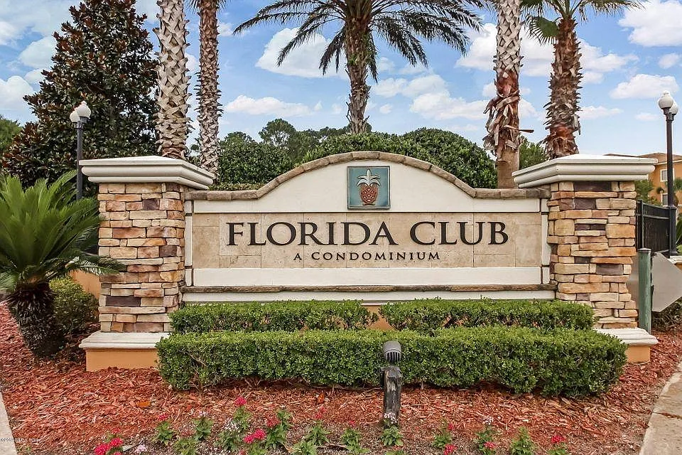 510 Florida Club Blvd #206